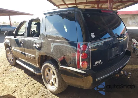 2008 GMC Yukon Denali из США, поврежденный, VIN 1GKFK638X8J196628